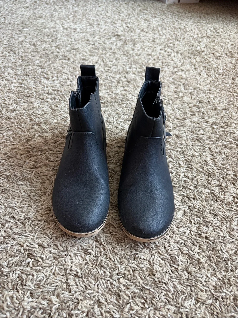 kids black zip up Chelsea boot